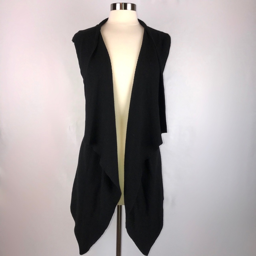 APT. 9 Sleveless Cardigan Vest